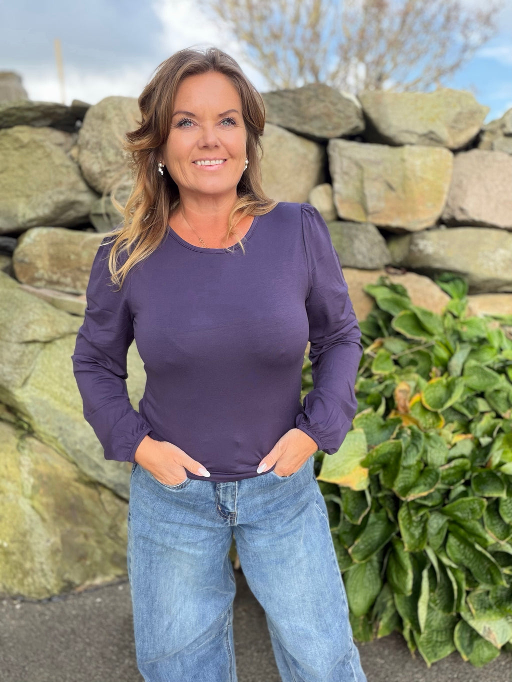 Liana langermet topp fra Freequent – Nightshade