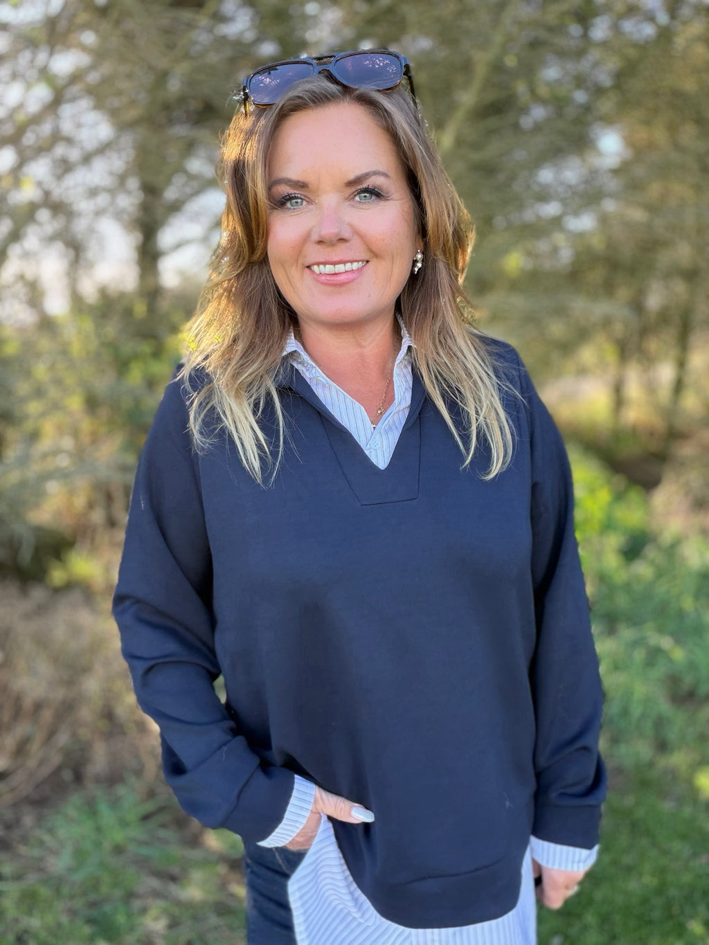 Banu 264 bluse med skjortedetaljer – Soyaconcept