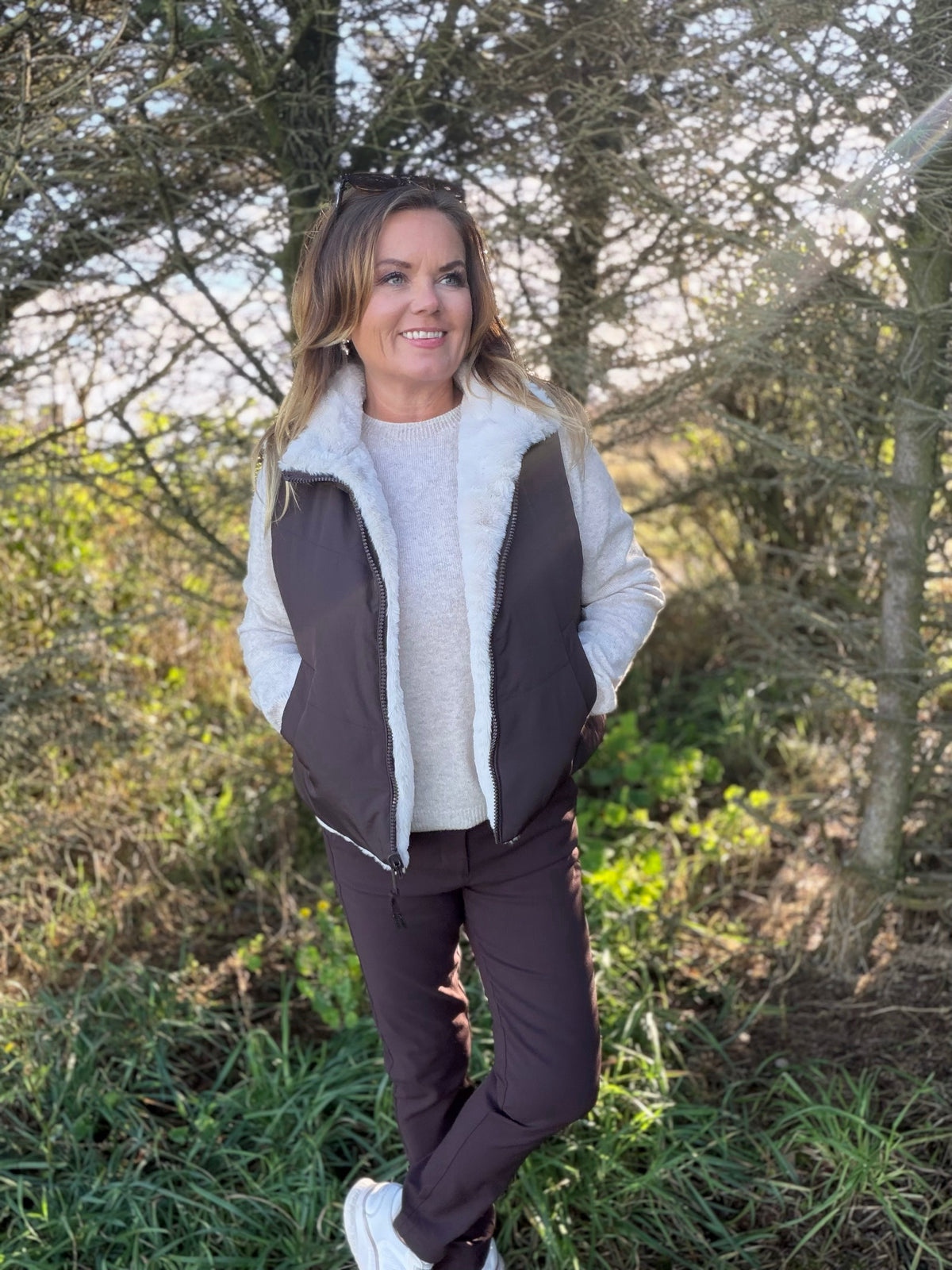 Ravi vendbar vest – Brun/krem – Freequent