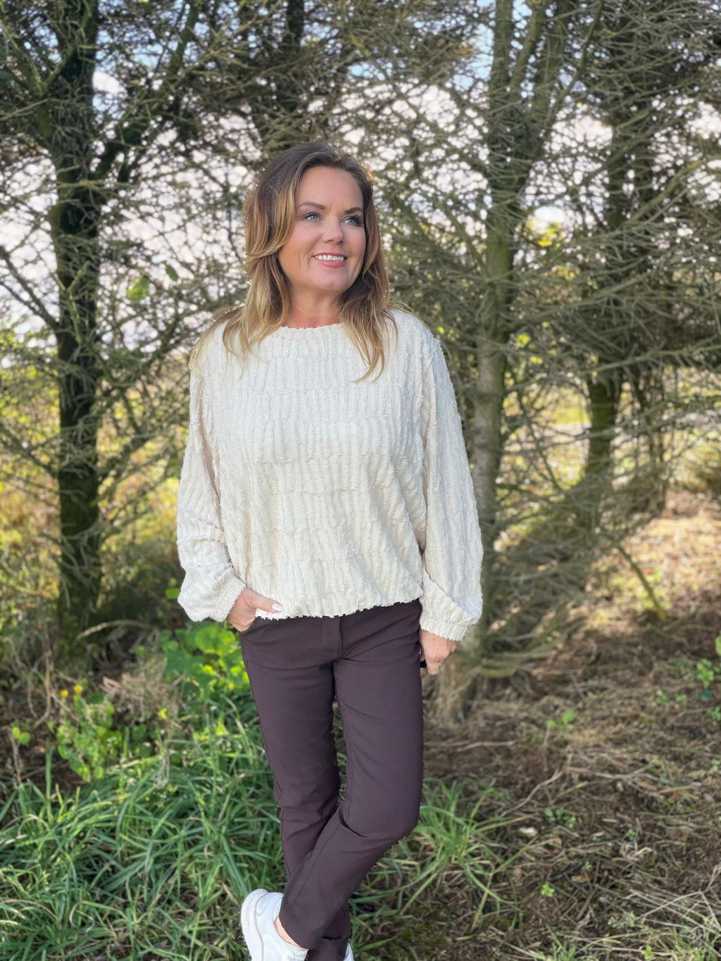 Marisol genser med struktur – Lys – Freequent