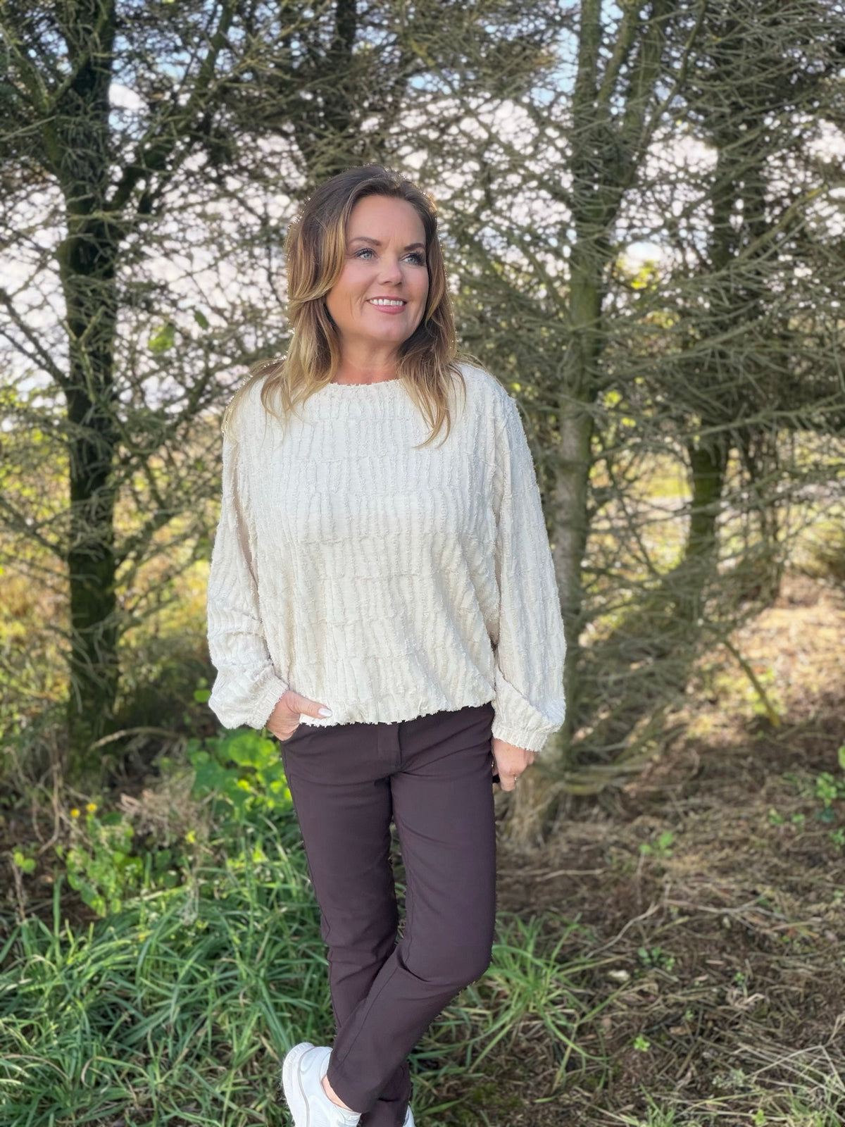 Marisol genser med struktur – Lys – Freequent