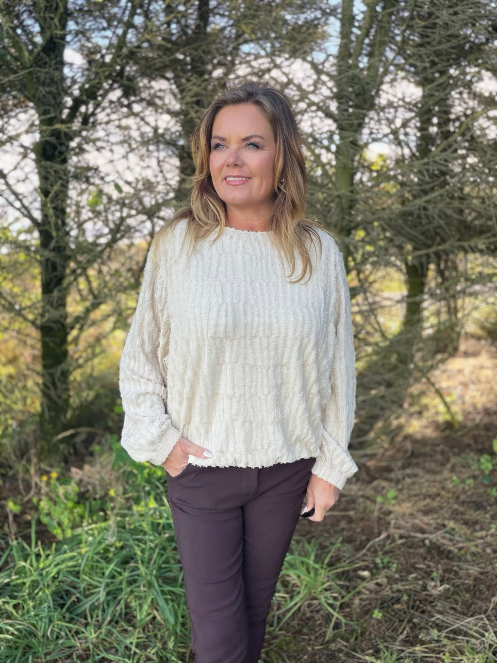 Marisol genser med struktur – Lys – Freequent