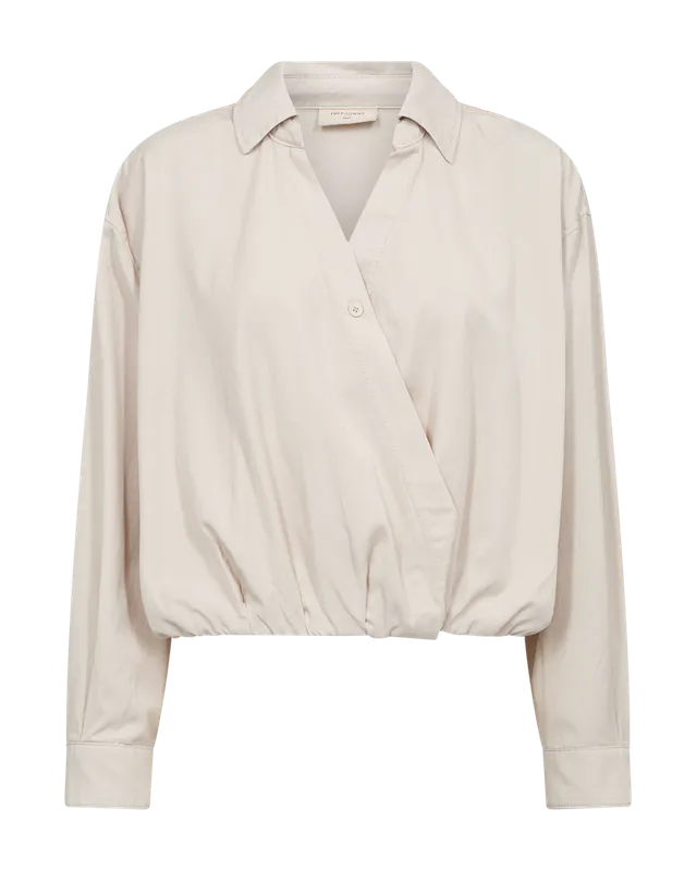 Joana bluse med omslagslook – Lys – Freequent